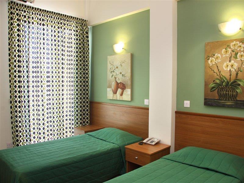 Crown Inn Hotel Nicosia Buitenkant foto